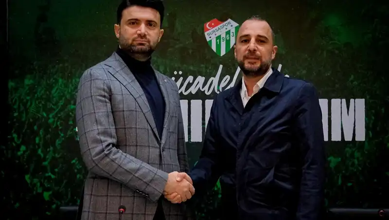 Bursaspor'un Yeni Teknik Direktörü Kim? Batalla Dönemi Sona Erdi!