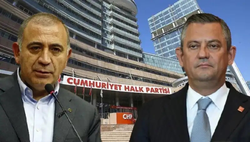 CHP Kuruluş Töreni: Tekin, Özgür Özel'i Büyüleyici Bir Karşılamayla Bekliyor