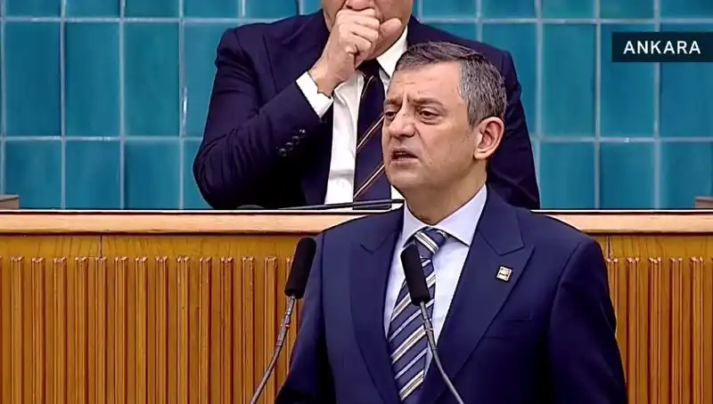 Türkiye'de "Terörsüz" Gelecek İçin Meclis'te Çözüm Arayışları