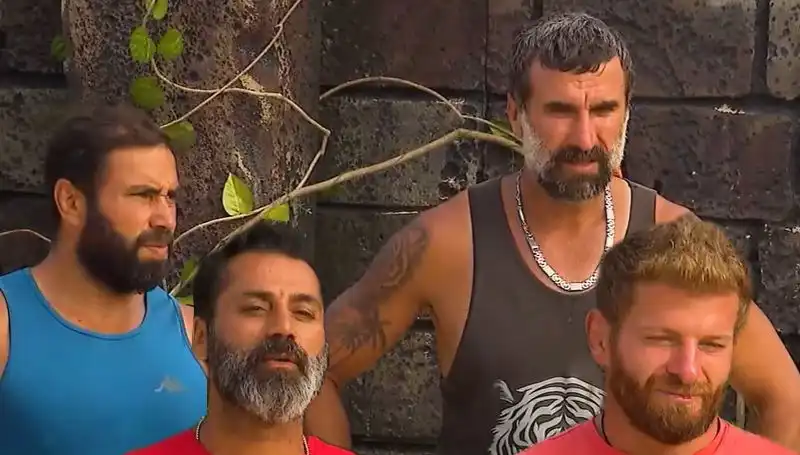 Survivor'da Sarsıcı Gelişme: Birleşme Hayalleri Suya Düşüyor