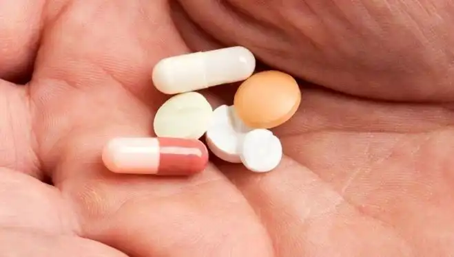 Reçetesiz İlaç Kullanımında Tehlike: Uzmanlardan Şok Uyarılar!