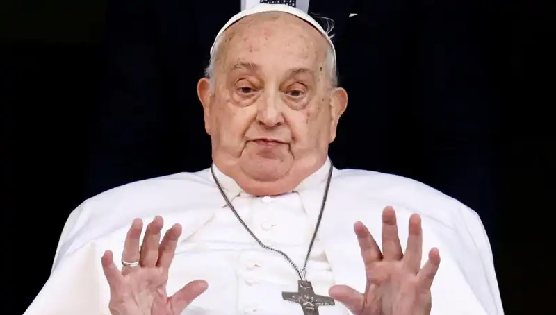 Papa Francis'in İnanılmaz Hayatta Kalma Hikayesi: İki Kez Ölümden Dönmesi